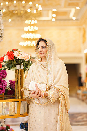 Shamza & Hamza Barat 00203