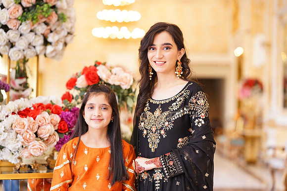 Shamza & Hamza Barat 00229