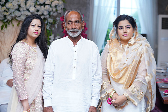 Azhar & Ayesha 00175