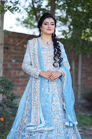 Haniya & Abid Outdoor Walima Shoot 00033
