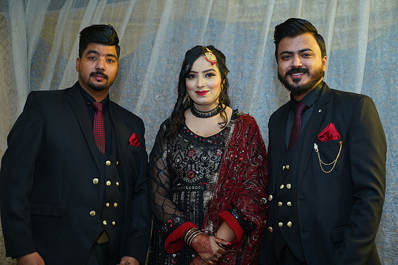 Saleem & Saima Barat 00093