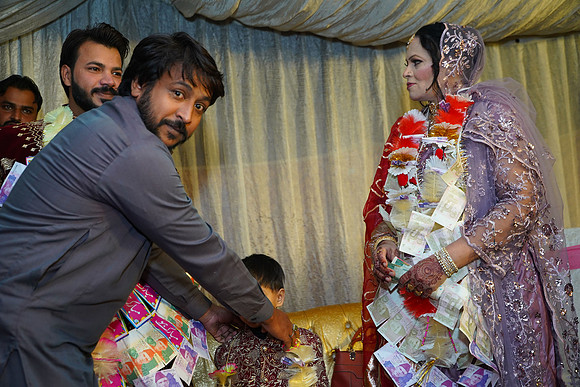 Saleem & Saima Barat 00123
