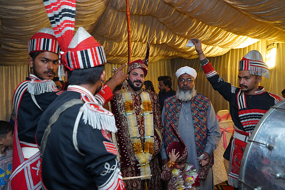 Saleem & Saima Barat 00257