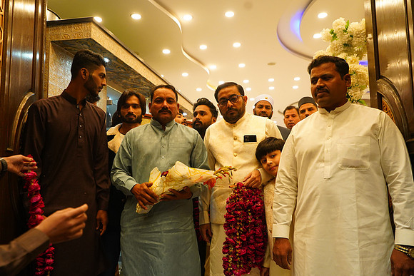 Saleem & Saima Barat 00281