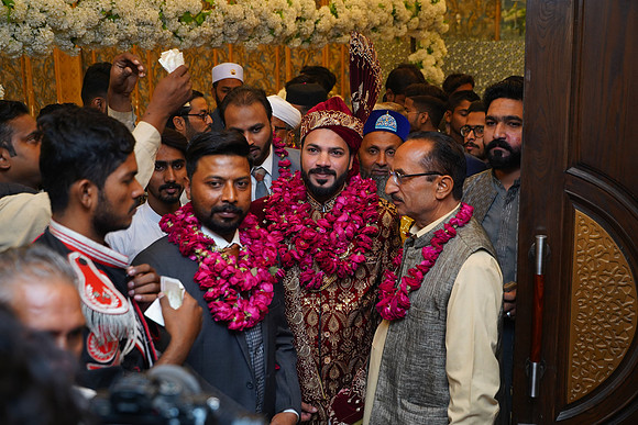 Saleem & Saima Barat 00298