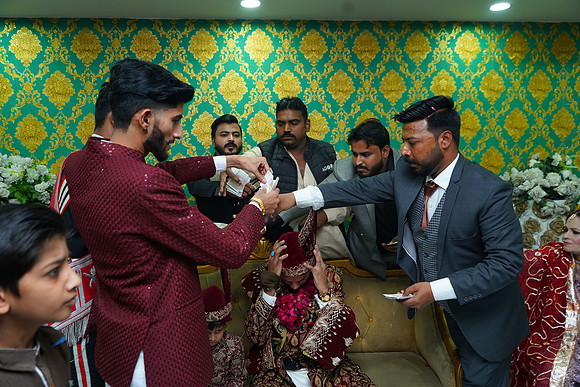Saleem & Saima Barat 00369