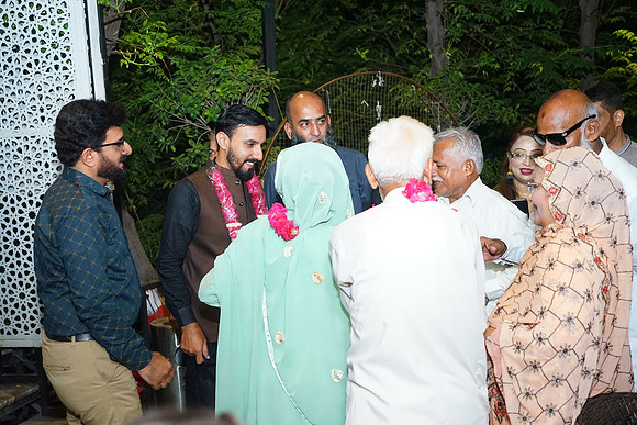 Fatima & Anjum 00160