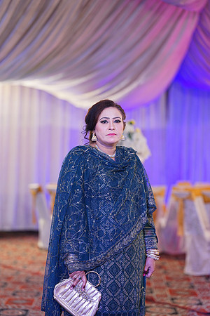 Ayesha & Arslan Mehndi 00159