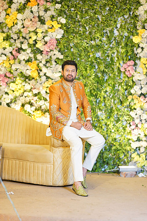 Ihtasham & Iqra Mehndi 00033