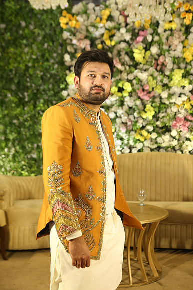 Ihtasham & Iqra Mehndi 00047