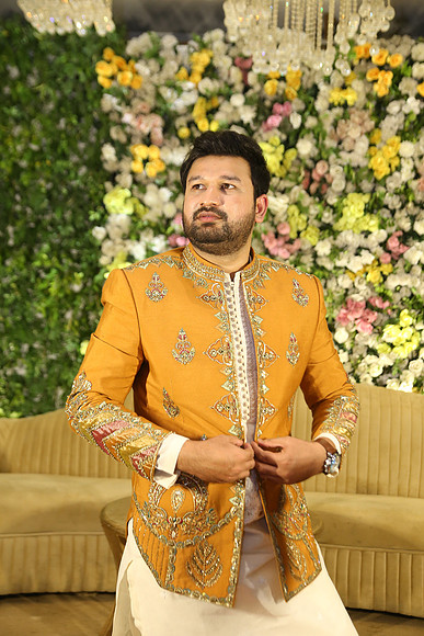 Ihtasham & Iqra Mehndi 00042