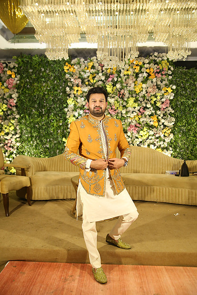 Ihtasham & Iqra Mehndi 00044