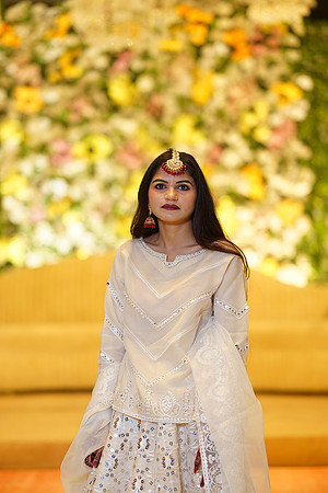Ihtasham & Iqra Mehndi 00083