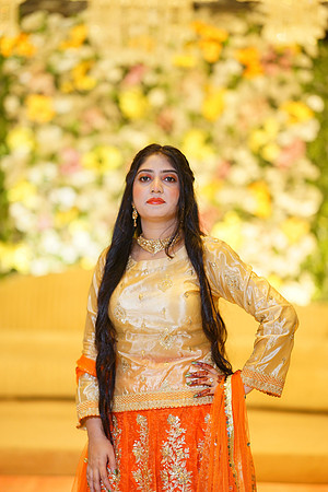 Ihtasham & Iqra Mehndi 00088