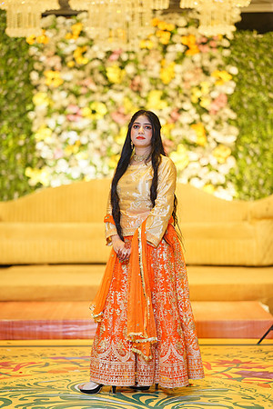 Ihtasham & Iqra Mehndi 00089