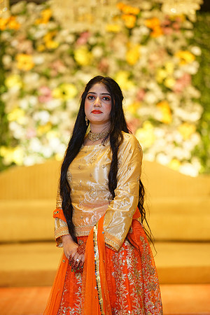 Ihtasham & Iqra Mehndi 00090