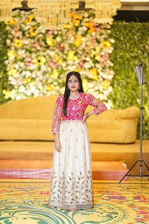 Ihtasham & Iqra Mehndi 00097