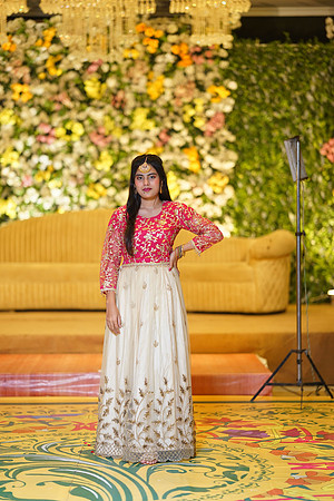 Ihtasham & Iqra Mehndi 00098