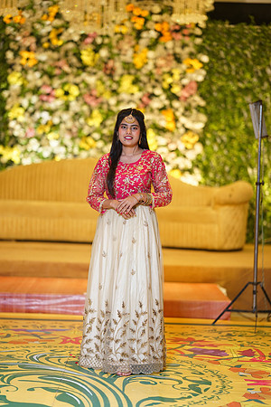 Ihtasham & Iqra Mehndi 00101
