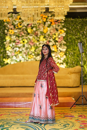 Ihtasham & Iqra Mehndi 00103