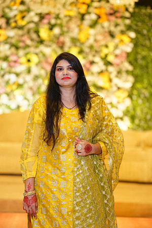 Ihtasham & Iqra Mehndi 00119
