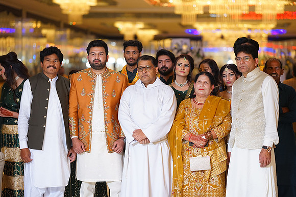 Ihtasham & Iqra Mehndi 00123