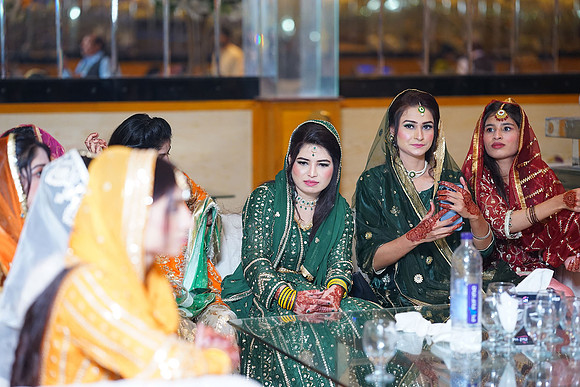 Ihtasham & Iqra Mehndi 00124
