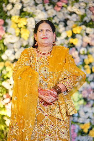 Ihtasham & Iqra Mehndi 00135