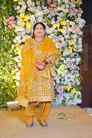 Ihtasham & Iqra Mehndi 00137
