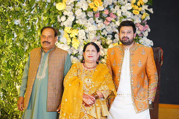 Ihtasham & Iqra Mehndi 00143