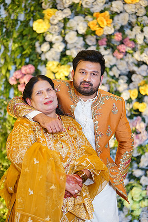 Ihtasham & Iqra Mehndi 00147