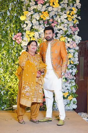 Ihtasham & Iqra Mehndi 00145