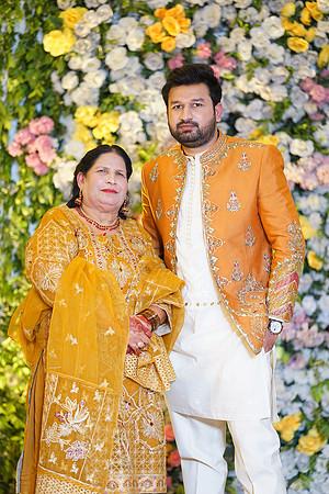 Ihtasham & Iqra Mehndi 00146