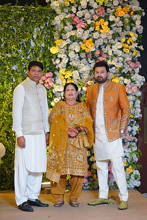 Ihtasham & Iqra Mehndi 00151
