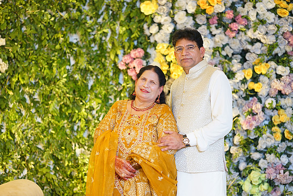 Ihtasham & Iqra Mehndi 00157