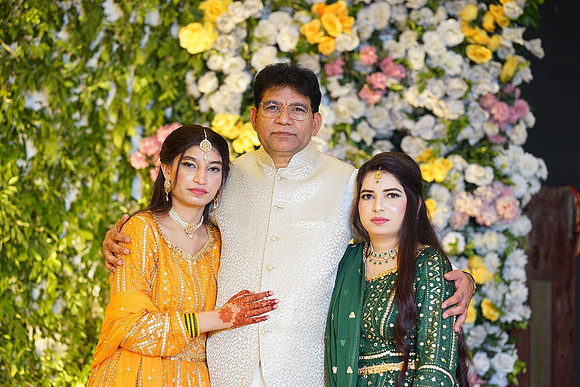 Ihtasham & Iqra Mehndi 00170