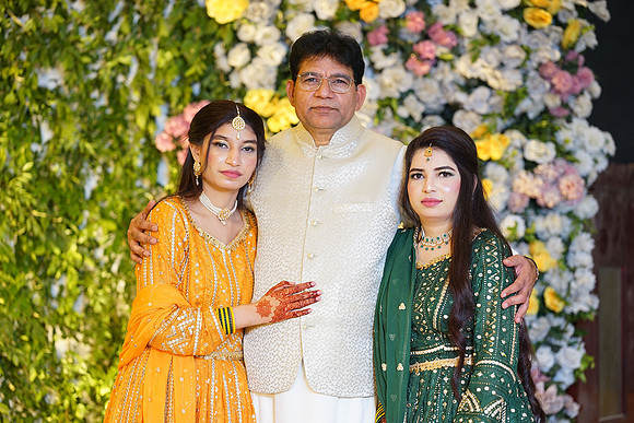 Ihtasham & Iqra Mehndi 00171