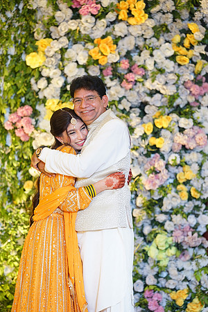 Ihtasham & Iqra Mehndi 00173
