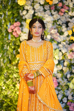 Ihtasham & Iqra Mehndi 00178
