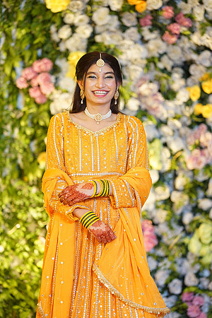 Ihtasham & Iqra Mehndi 00180
