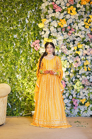 Ihtasham & Iqra Mehndi 00181