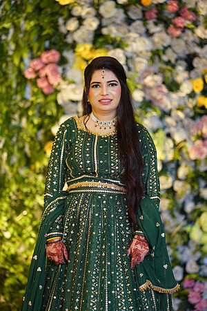 Ihtasham & Iqra Mehndi 00190