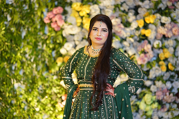 Ihtasham & Iqra Mehndi 00196
