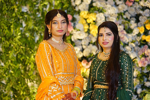 Ihtasham & Iqra Mehndi 00200