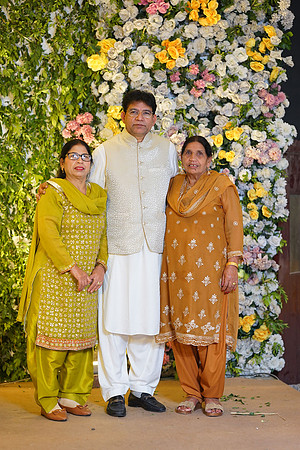 Ihtasham & Iqra Mehndi 00208