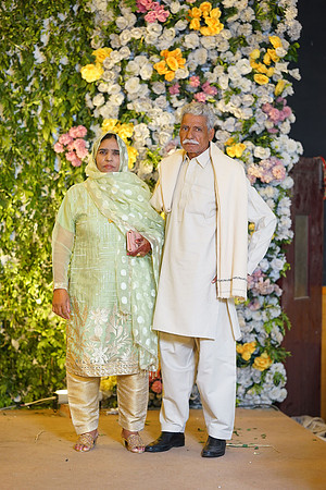 Ihtasham & Iqra Mehndi 00210