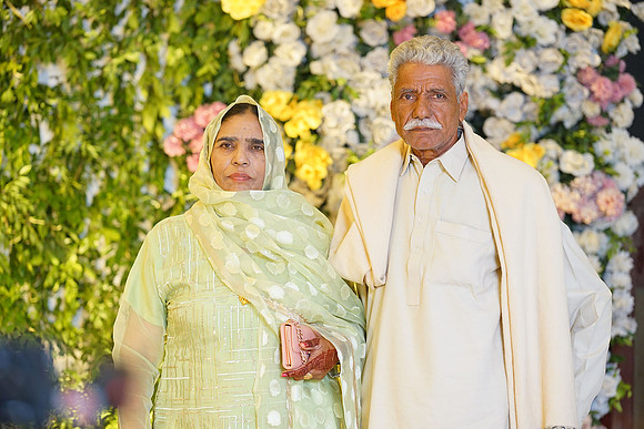 Ihtasham & Iqra Mehndi 00214