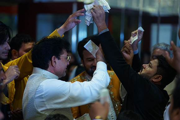 Ihtasham & Iqra Mehndi 00061