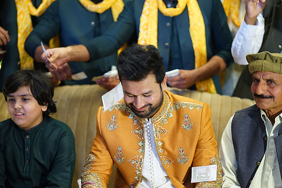Ihtasham & Iqra Mehndi 00069