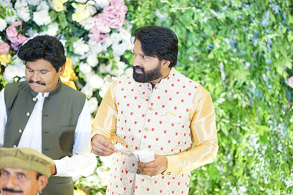 Ihtasham & Iqra Mehndi 00073